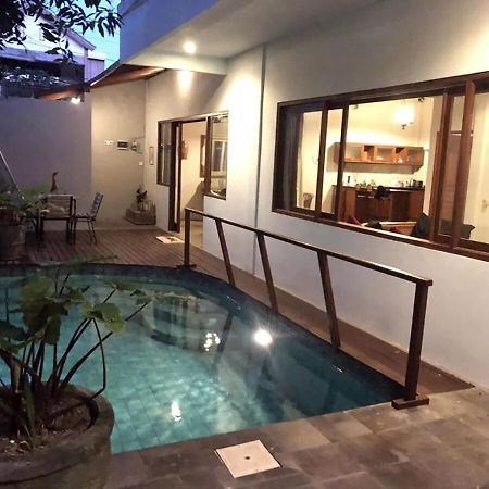 Shishi Bali Villa Seminyak Kültér fotó