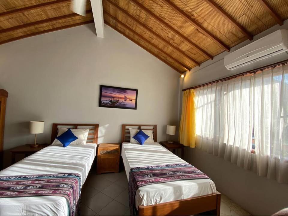 Shishi Bali Villa Seminyak Kültér fotó