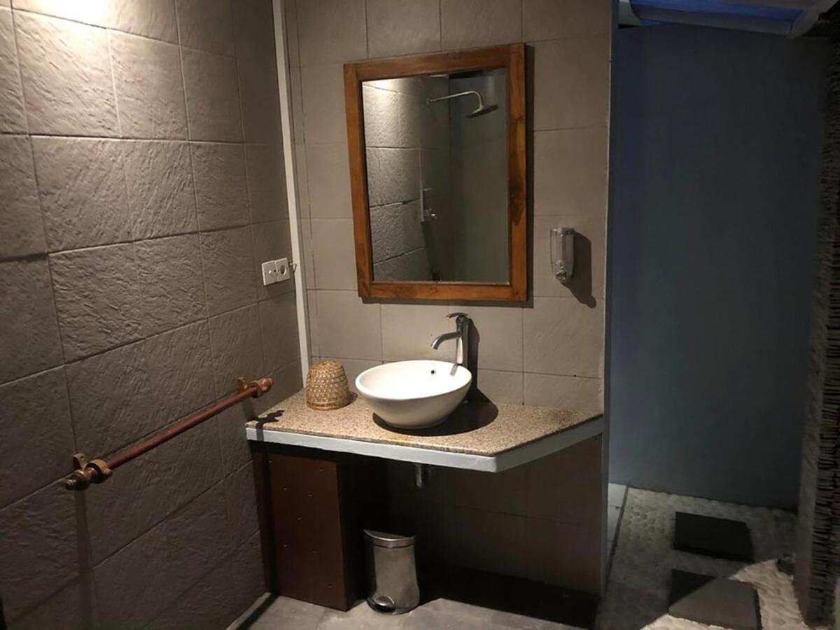 Shishi Bali Villa Seminyak Kültér fotó