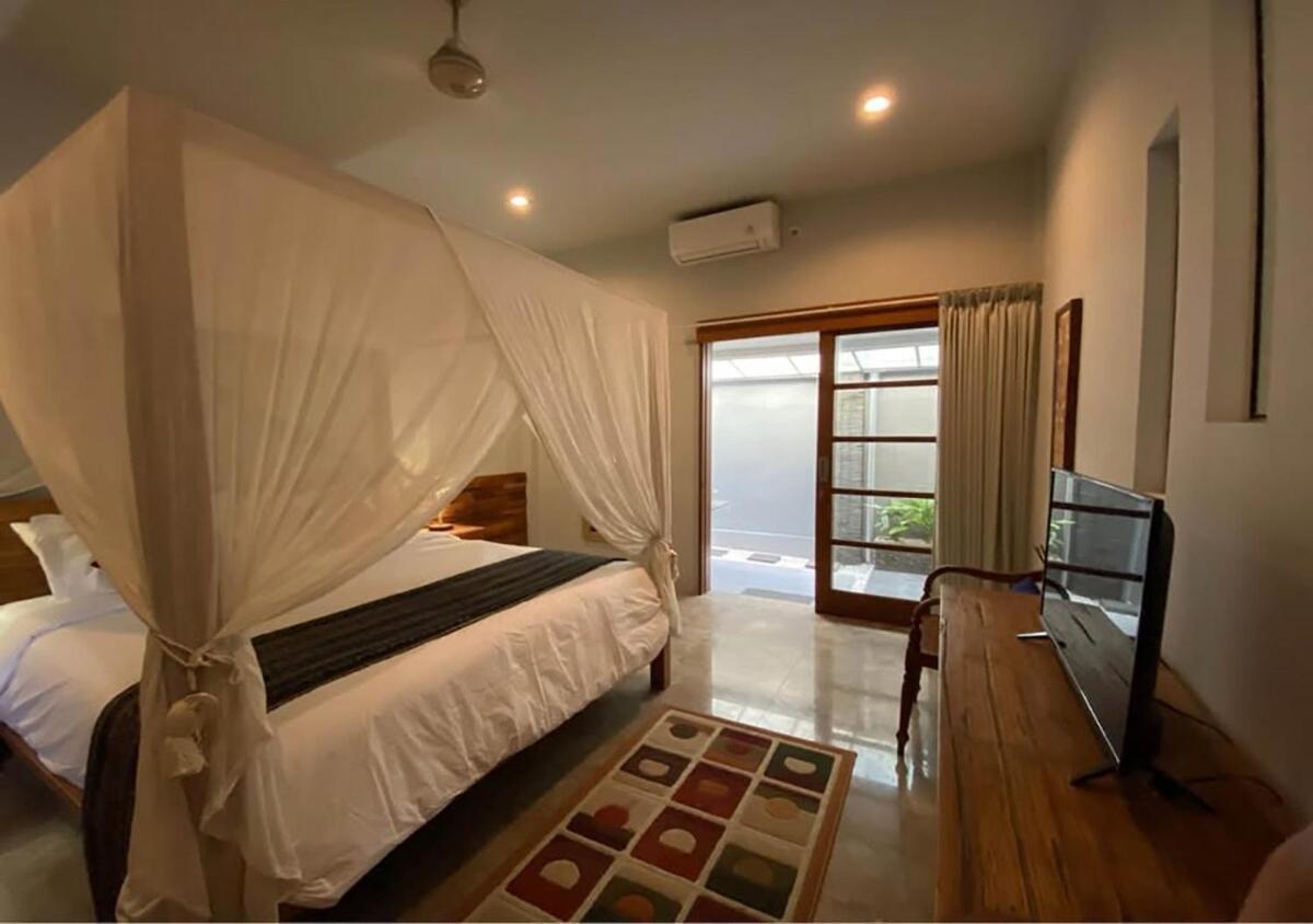 Shishi Bali Villa Seminyak Kültér fotó